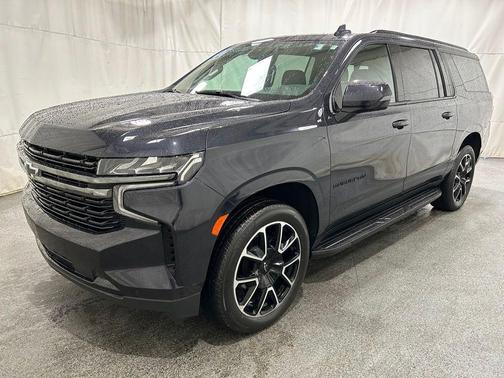2022 Chevrolet Suburban RST