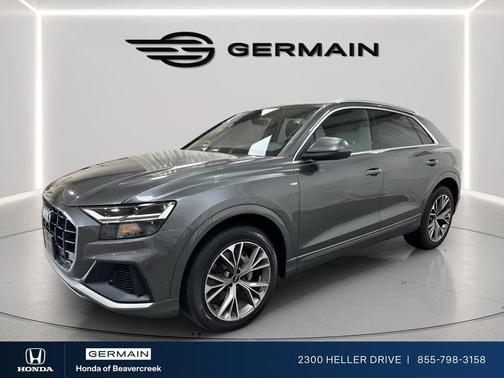 Daytona Gray Pearl Effect 2021 Audi Q8 55 Premium Plus