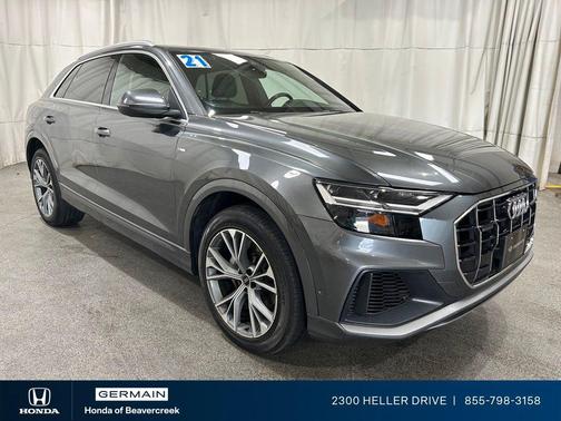 Daytona Gray Pearl Effect 2021 Audi Q8 55 Premium Plus