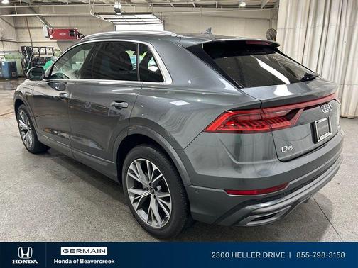 Daytona Gray Pearl Effect 2021 Audi Q8 55 Premium Plus