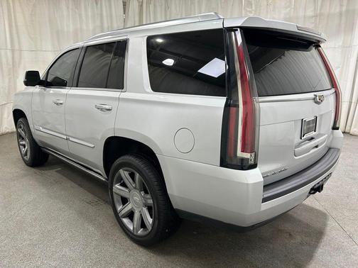 2016 Cadillac Escalade Premium