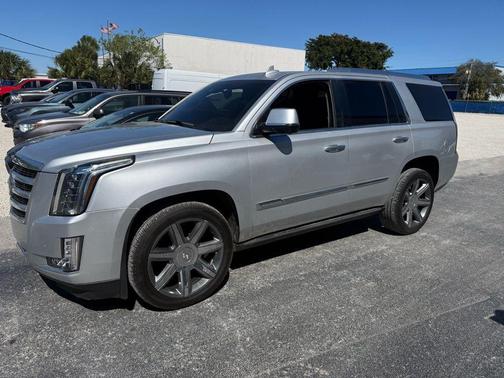 2016 Cadillac Escalade Premium