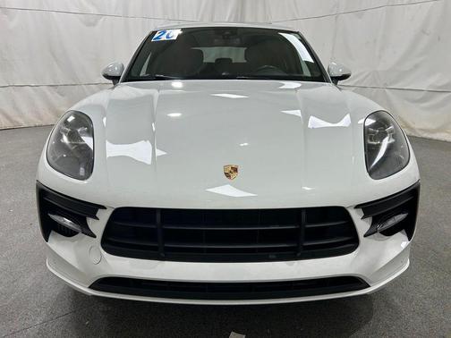 2020 Porsche Macan S