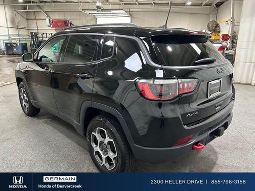 Diamond Black 2022 Jeep Compass Trailhawk