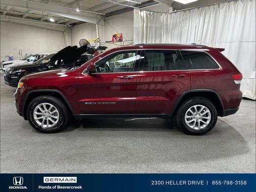 Velvet Red Pearlcoat 2021 Jeep Grand Cherokee Laredo E