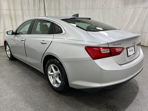 2017 Chevrolet Malibu 1LS