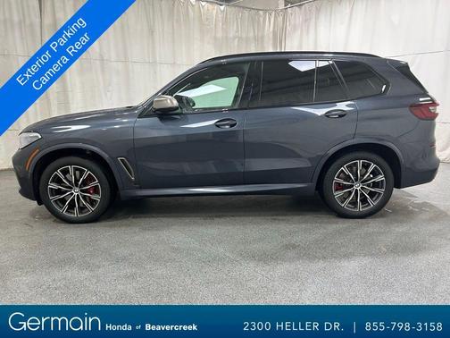 2022 BMW X5 M50i