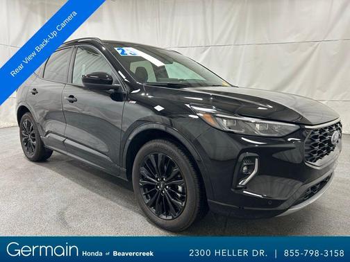 2023 Ford Escape ST-Line Elite