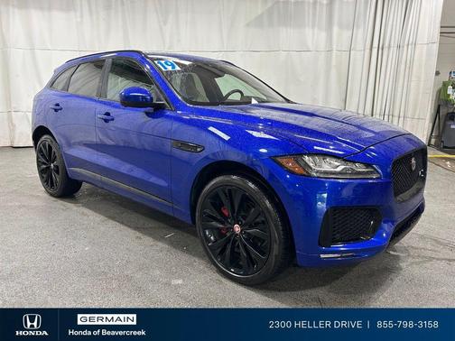 Caesium Blue 2019 Jaguar F-PACE S
