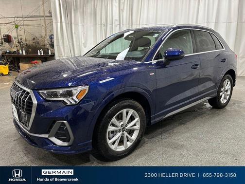 Navarra Blue Metallic 2025 Audi Q3 45 S line Premium