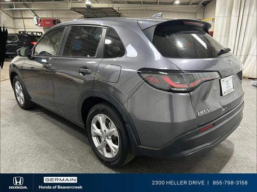Modern Steel Metallic 2024 Honda HR-V LX