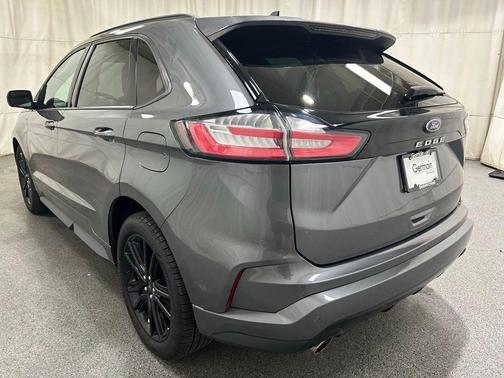 2021 Ford Edge ST Line