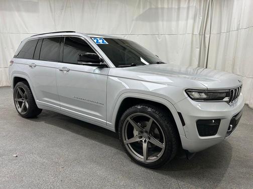 2022 Jeep Grand Cherokee Overland