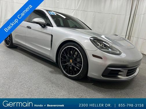 2018 Porsche Panamera 4S