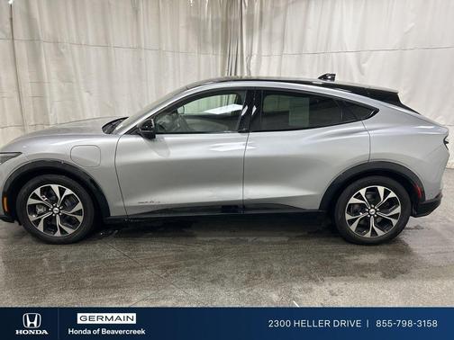 2021 Ford Mustang Mach-E Premium