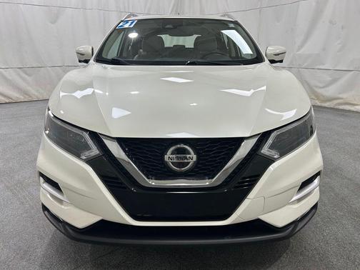 2021 Nissan Rogue Sport SL