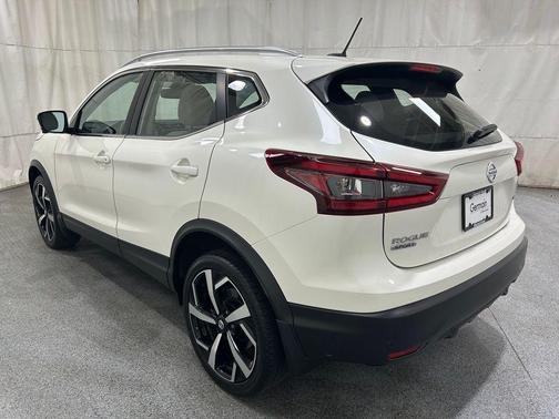 2021 Nissan Rogue Sport SL