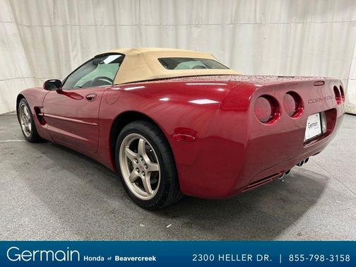 2004 Chevrolet Corvette Base