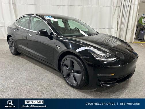Black 2019 Tesla Model 3 Mid Range