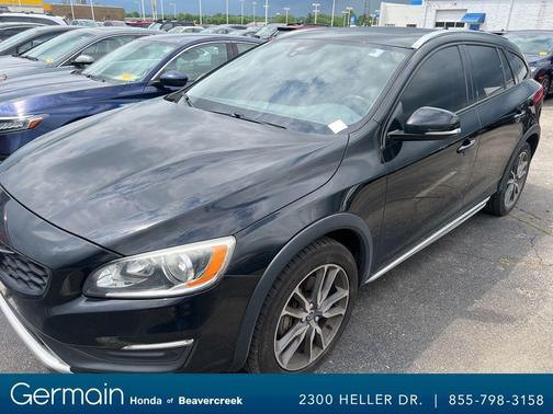 2015 Volvo V60 Cross Country T5