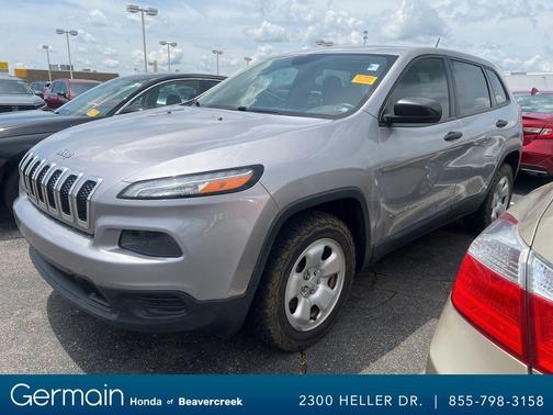 2017 Jeep Cherokee Sport