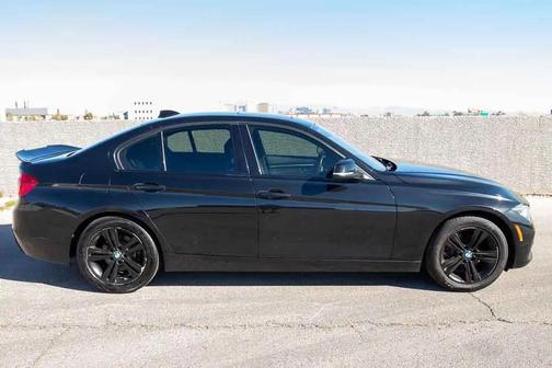 2018 BMW 330 330i Sedan 4D