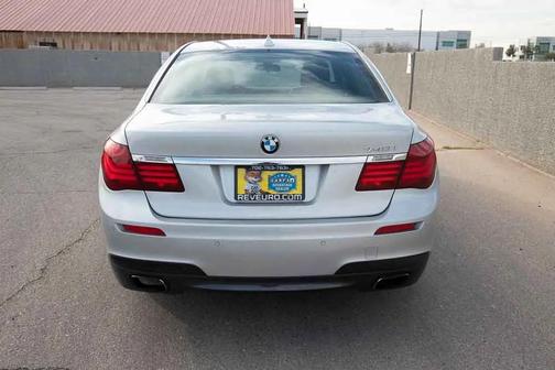 2014 BMW 740 740i Sedan 4D