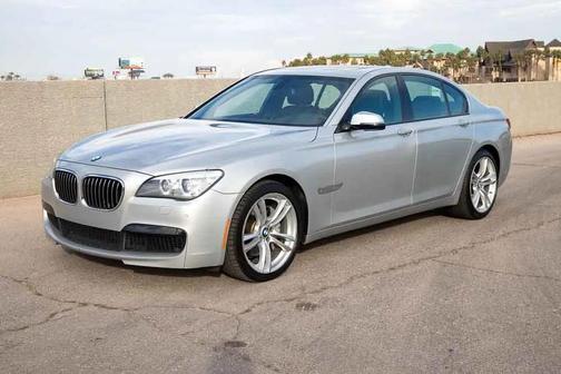 2014 BMW 740 740i Sedan 4D