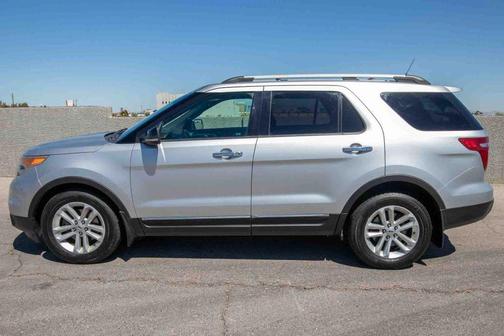 Ingot Silver Metallic 2012 Ford Explorer XLT