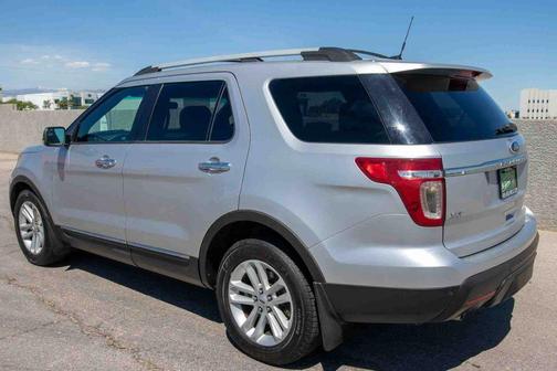 Ingot Silver Metallic 2012 Ford Explorer XLT