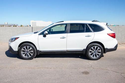 2018 Subaru Outback 2.5i Touring