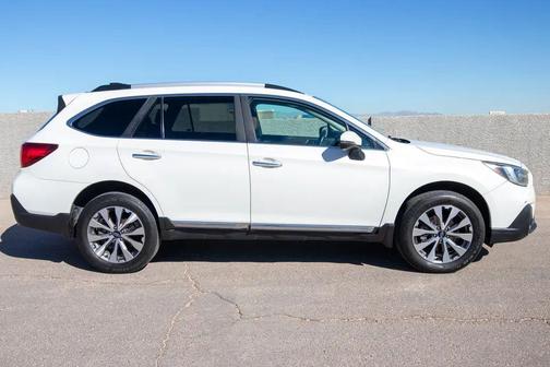 2018 Subaru Outback 2.5i Touring