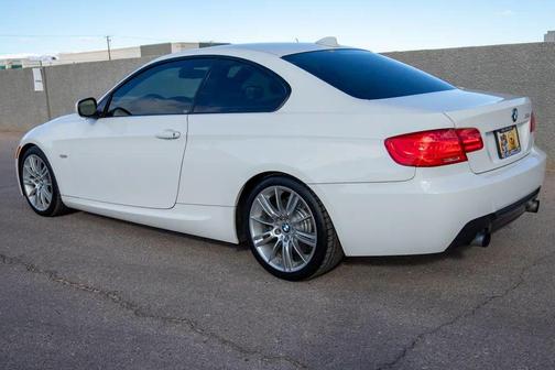 2011 BMW 335 335i Coupe 2D