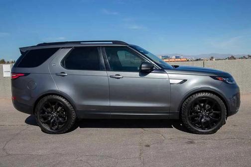 2017 Land Rover Discovery HSE LUXURY