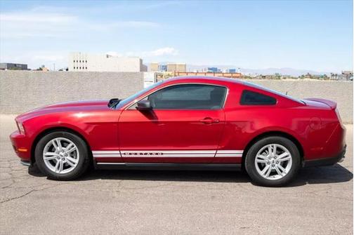 2012 Ford Mustang V6