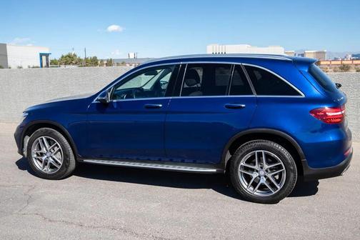 2017 Mercedes-Benz GLC 300 Base