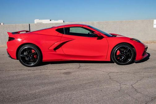 2020 Chevrolet Corvette Stingray w/2LT