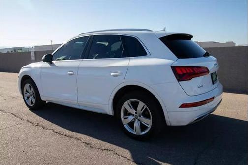 2018 Audi Q5 2.0T Premium Plus