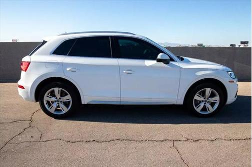 2018 Audi Q5 2.0T Premium Plus