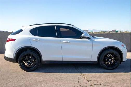 2018 Alfa Romeo Stelvio Ti Sport