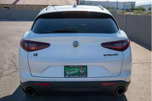 2018 Alfa Romeo Stelvio Ti Sport
