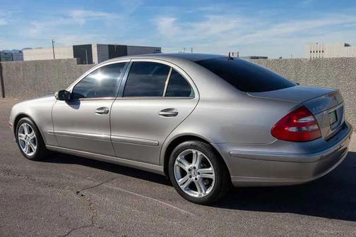 2006 Mercedes-Benz E-Class E 350 Sedan 4D