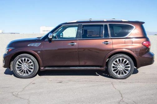 2017 INFINITI QX80 Base