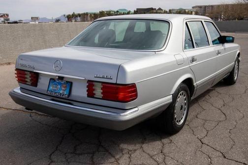 1987 Mercedes-Benz S-Class 300SDL