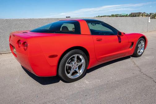 2001 Chevrolet Corvette Base