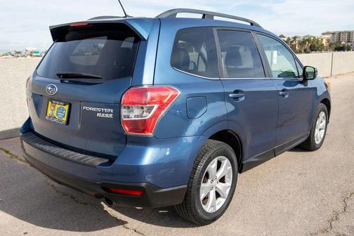 2014 Subaru Forester 2.5i Touring