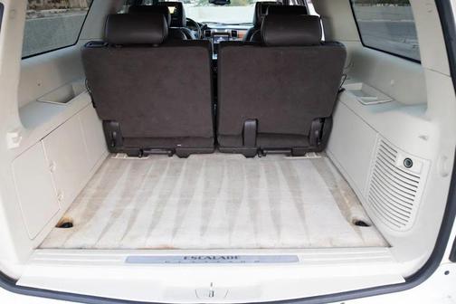 2008 Cadillac Escalade ESV Standard