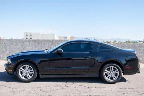 2012 Ford Mustang V6 Premium