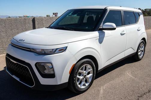 2022 Kia Soul LX