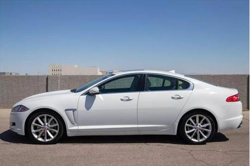 2015 Jaguar XF 3.0 Sport